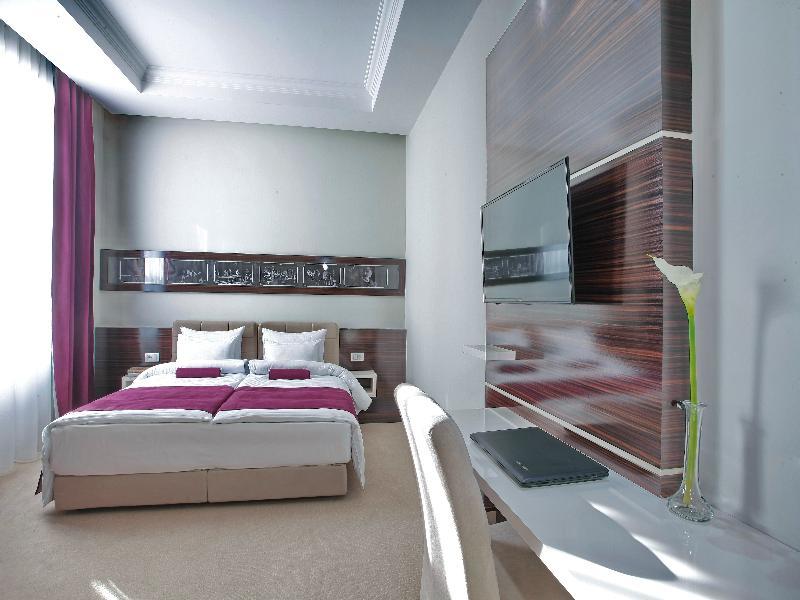 Hotel Theater Belgrade Garni Exterior foto